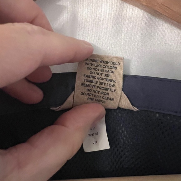 Duluth Trading Company plus size purple flower garden top size 3X - Picture 3 of 10